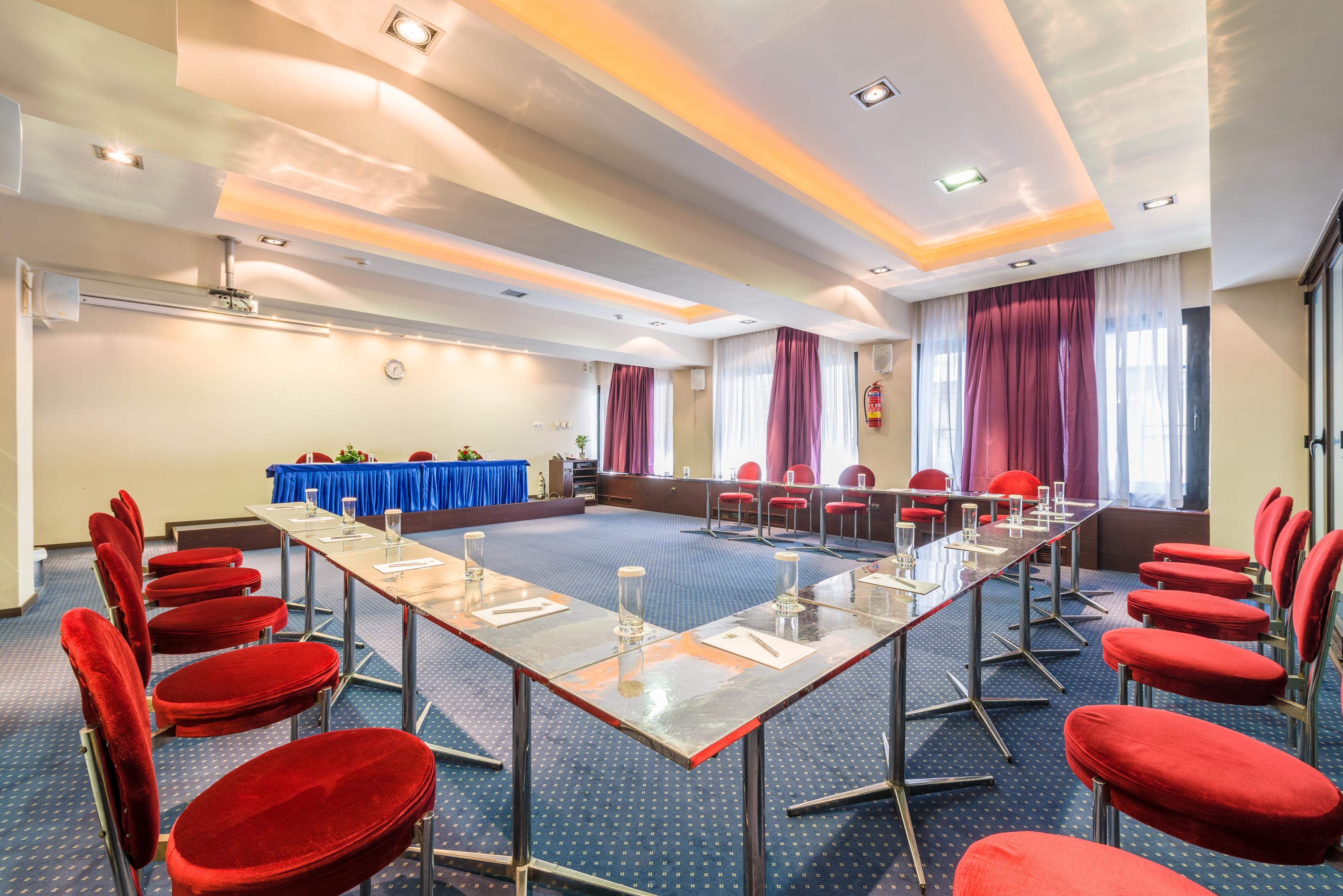 Queen Olga Hotel Солун Екстериор снимка
