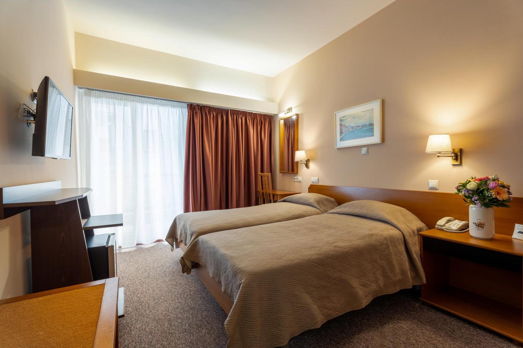 Queen Olga Hotel Солун Екстериор снимка