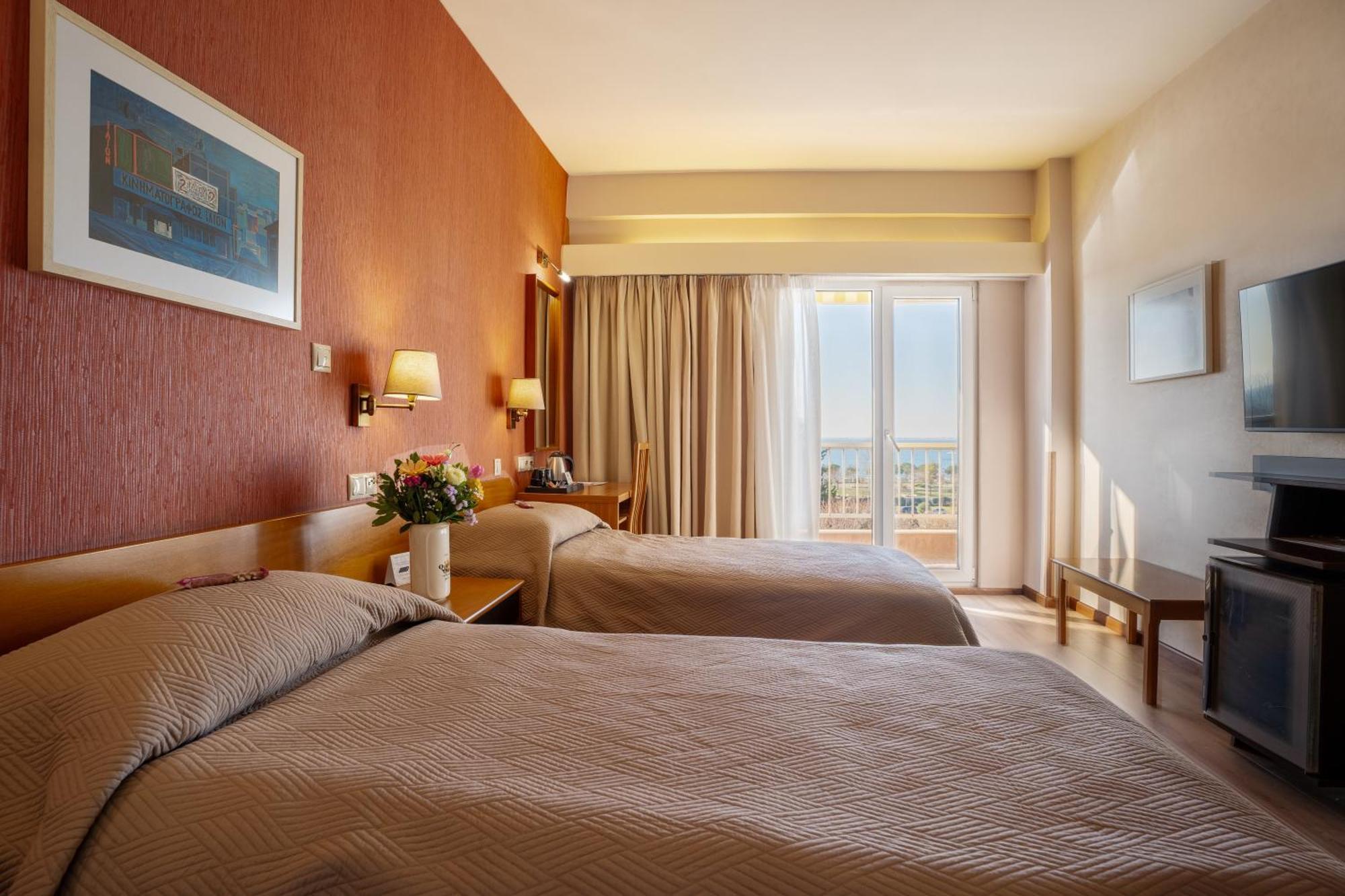Queen Olga Hotel Солун Екстериор снимка