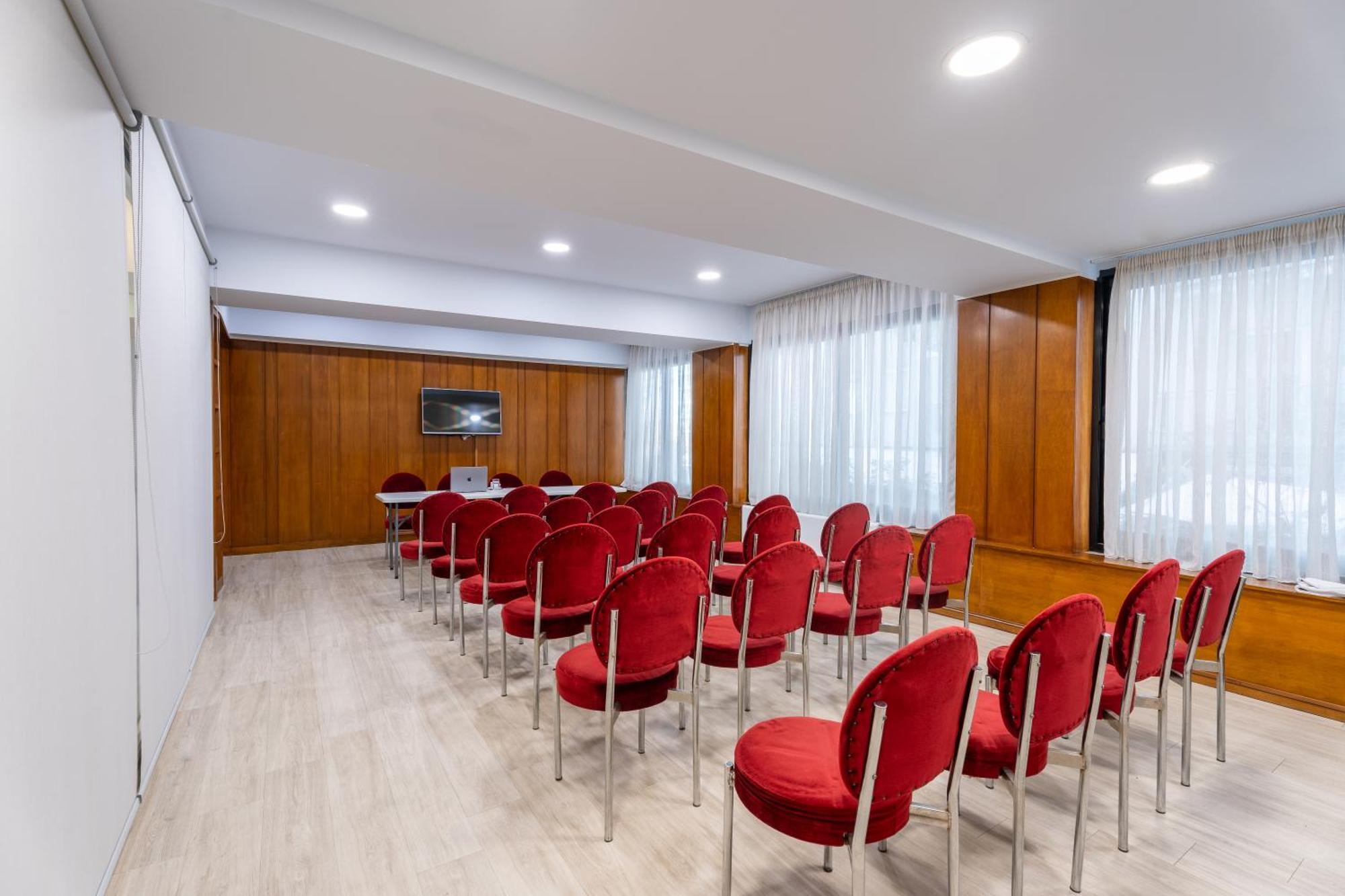 Queen Olga Hotel Солун Екстериор снимка