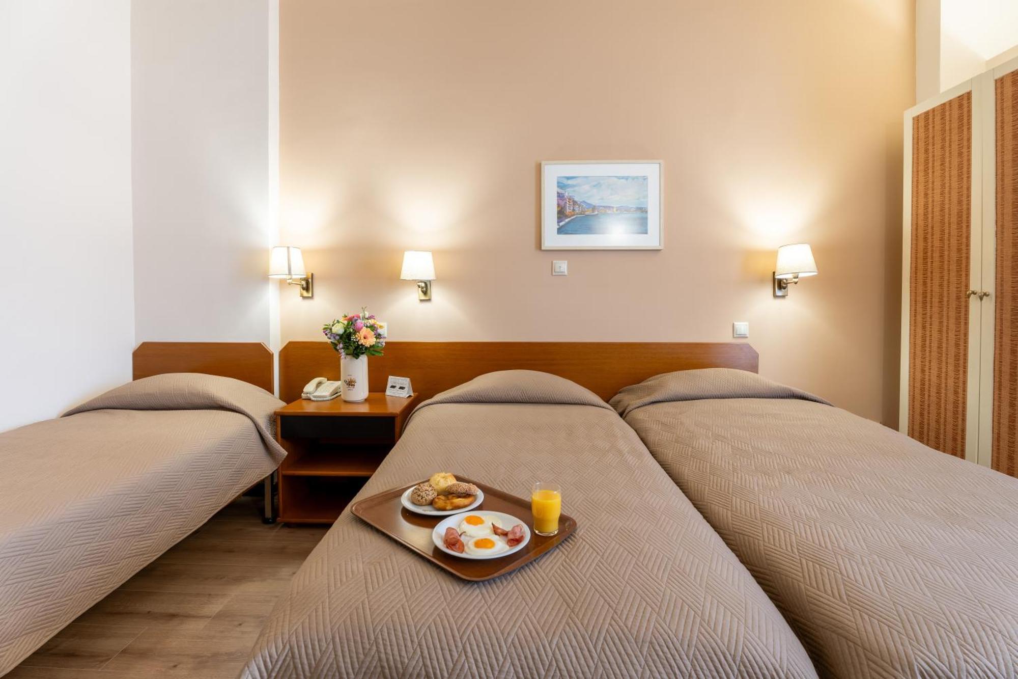 Queen Olga Hotel Солун Екстериор снимка