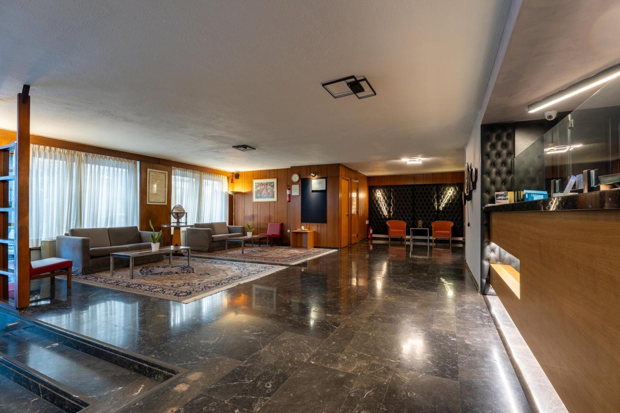 Queen Olga Hotel Солун Екстериор снимка