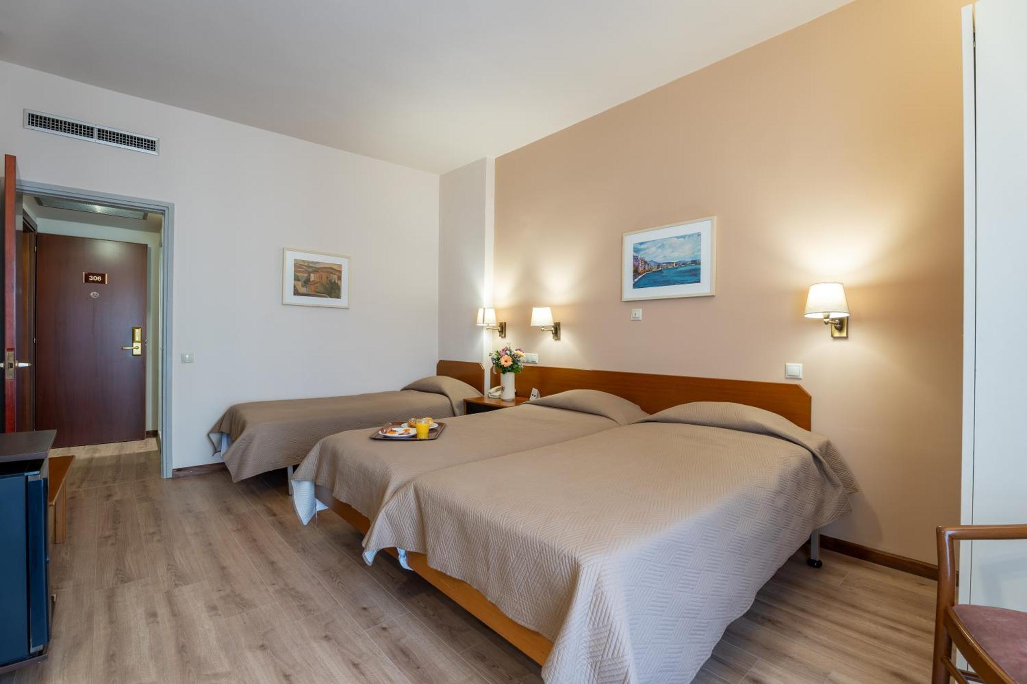 Queen Olga Hotel Солун Екстериор снимка
