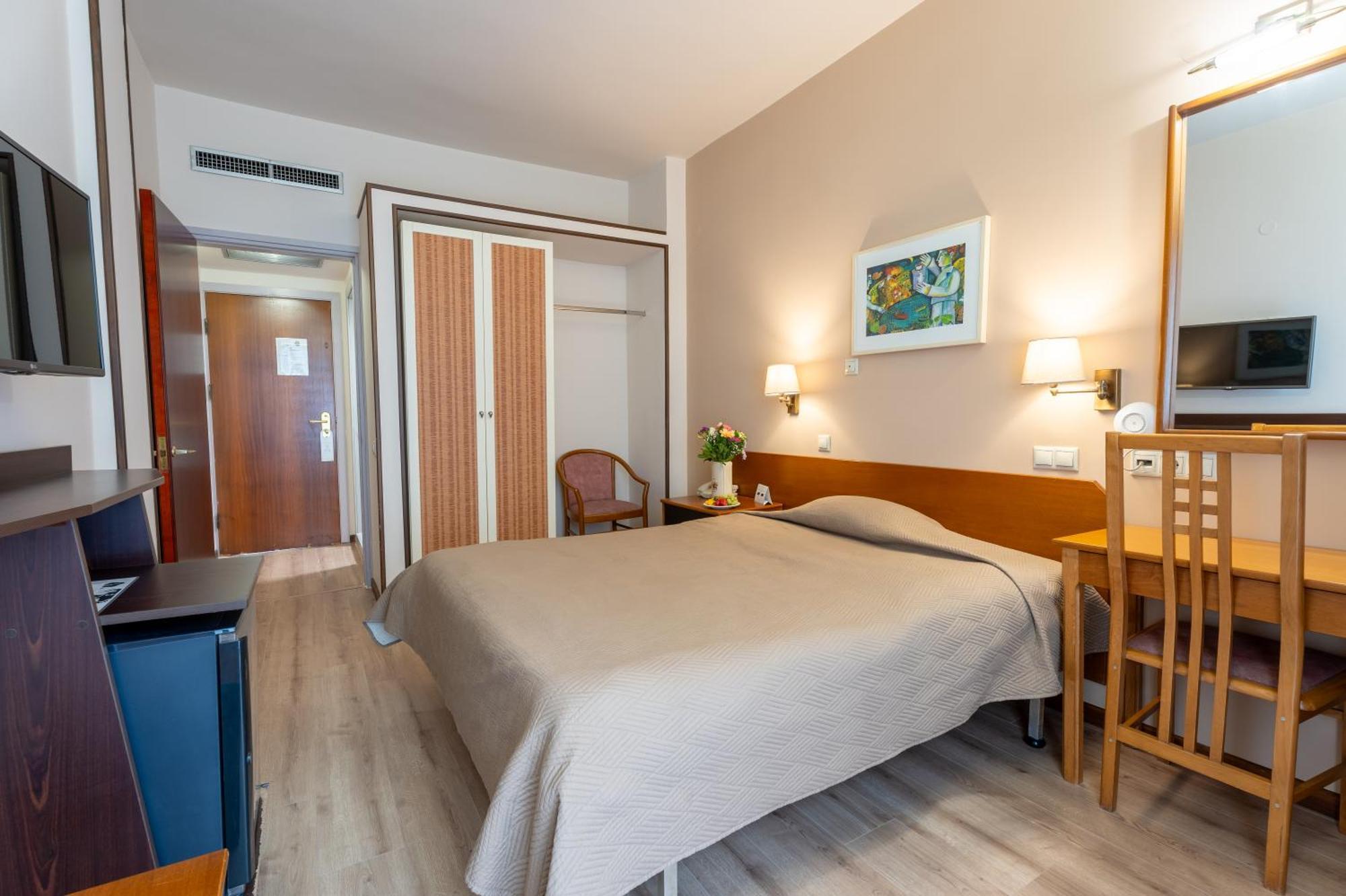 Queen Olga Hotel Солун Екстериор снимка