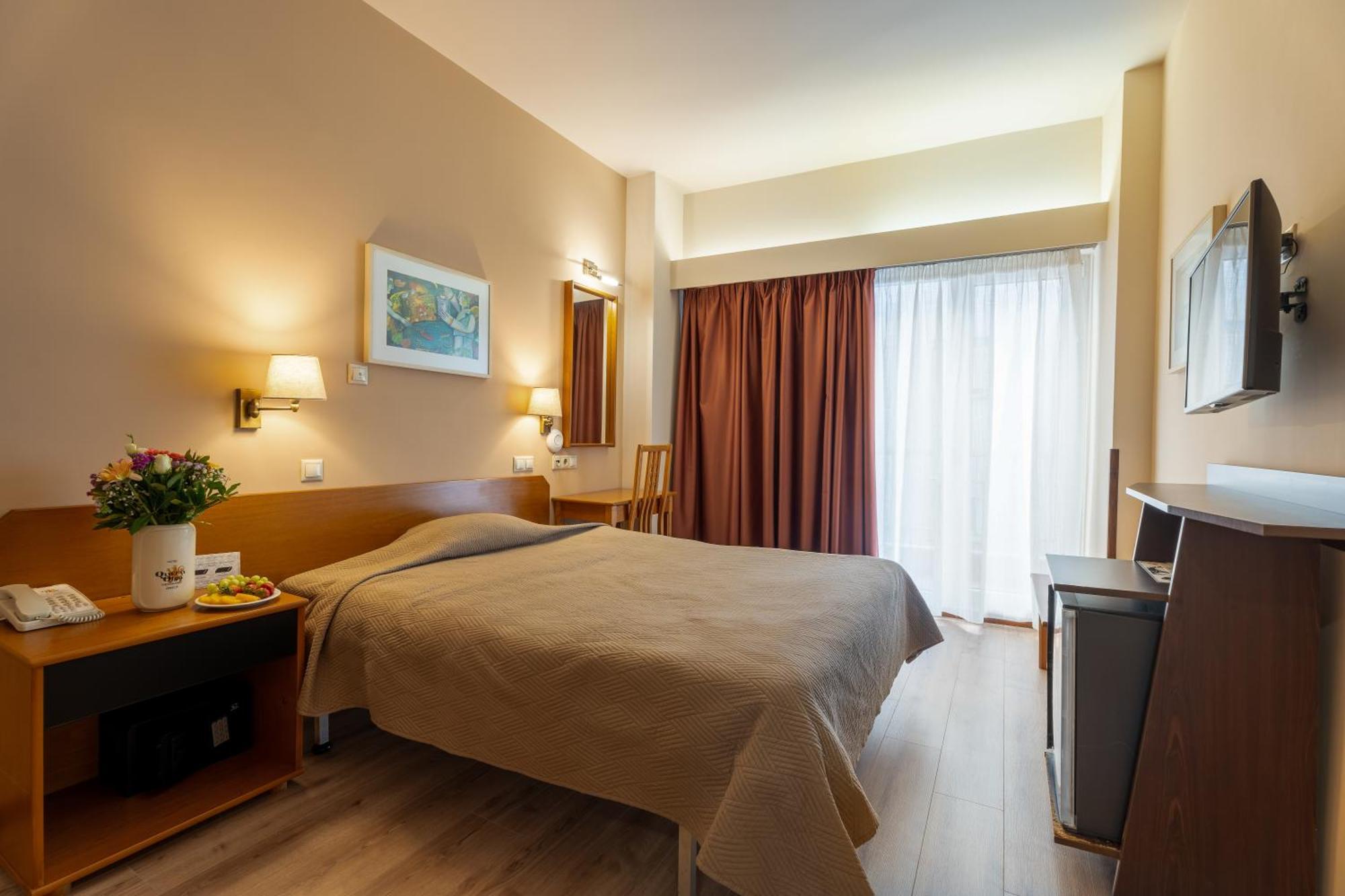 Queen Olga Hotel Солун Екстериор снимка