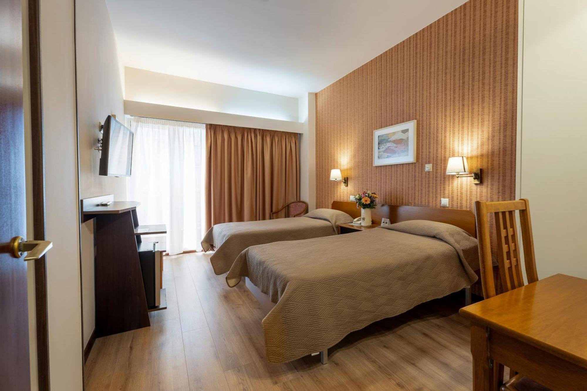 Queen Olga Hotel Солун Екстериор снимка